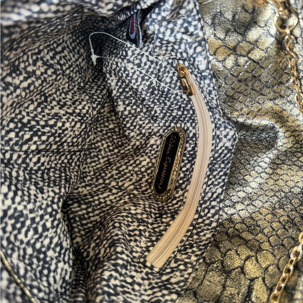 Urban expressions clutch crossbody bag - Picture 4 of 7